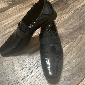 Size 12 Bernard tuxedo dress shoes Calvin Klein
